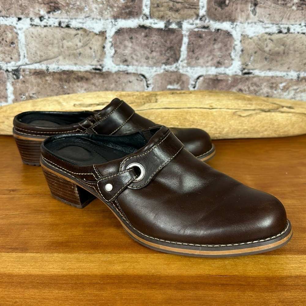 Redwing Brown Leather Mules/ Clogs